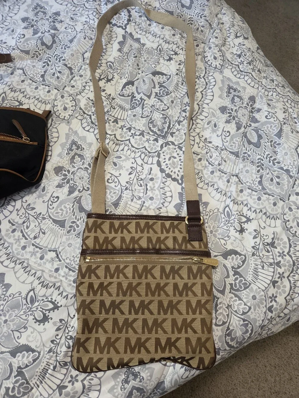 Michael Kors Brown/Tan MK Signature Crossbody Messenger Bag